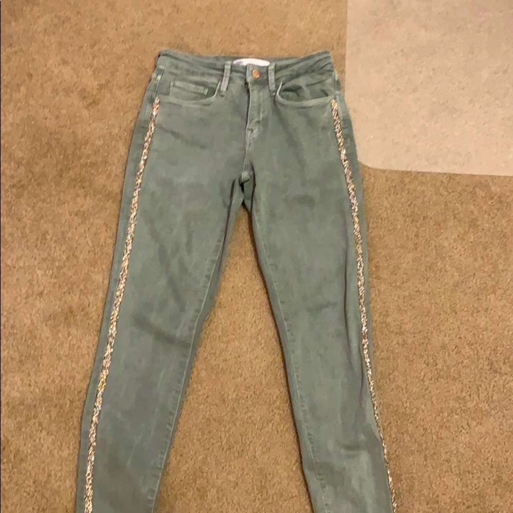 Olive jeans
